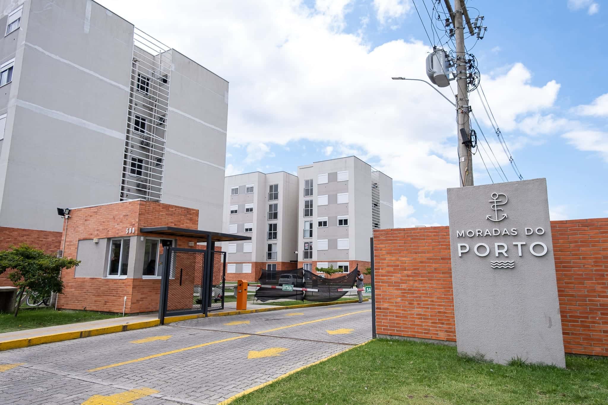 Apartamento de 2 Dormitórios Mobiliado para Locação no Bairro São Gonçalo em Pelotas RS Próximo ao Campus Anglo com Excelente Localização