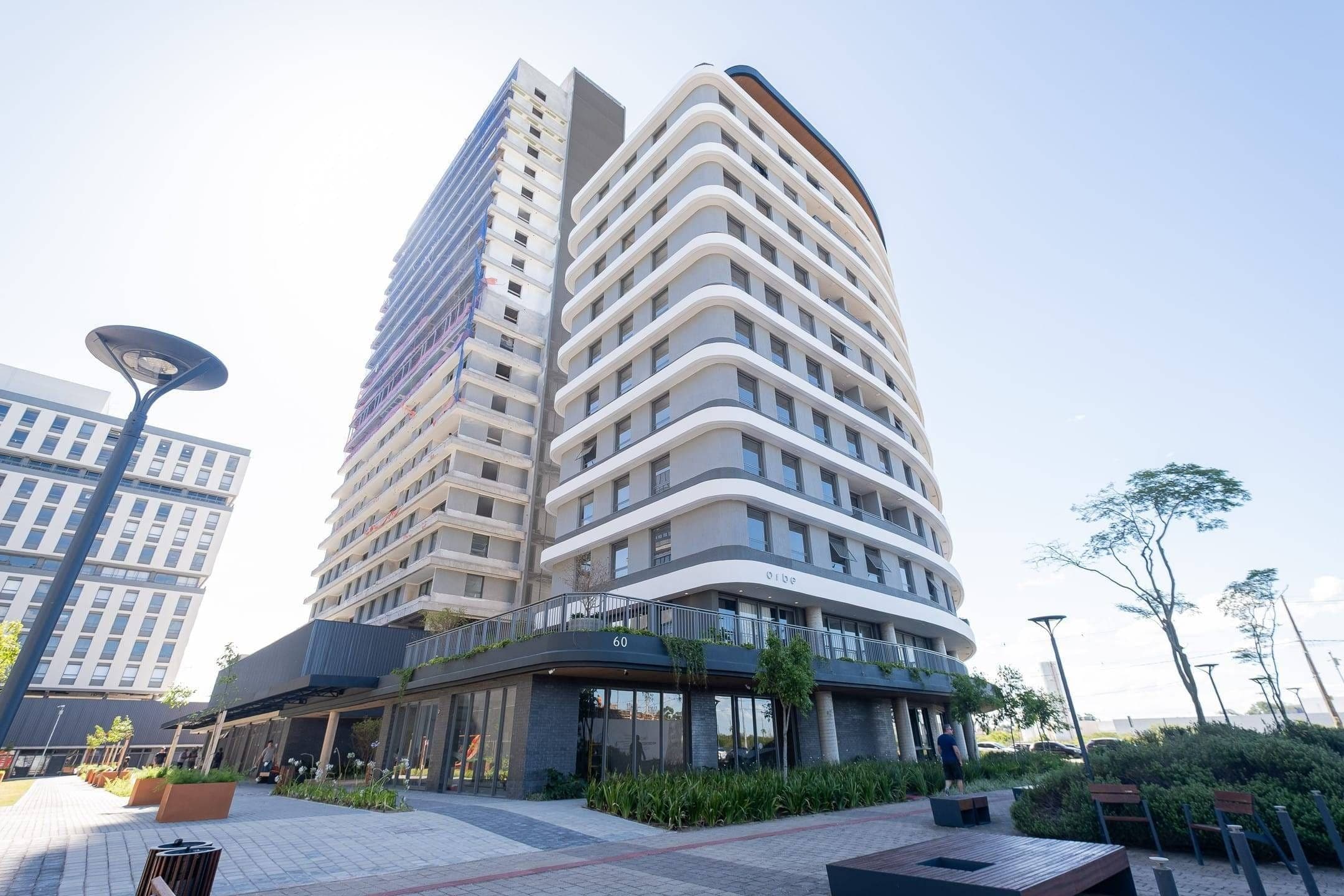 Sala Comercial com Vaga de Garagem para Aluguel no Parque Una em Pelotas RS, Excelente Localização e Ambiente Moderno para Negócios