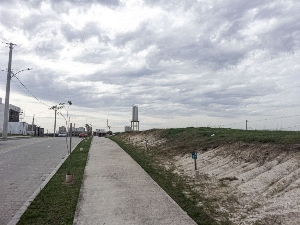 Terreno à venda, 182 m² por R$ 175.000 nas Três Vendas em Pelotas/RS. Bem localizado! Agente sua visita conosco! UP Imóveis